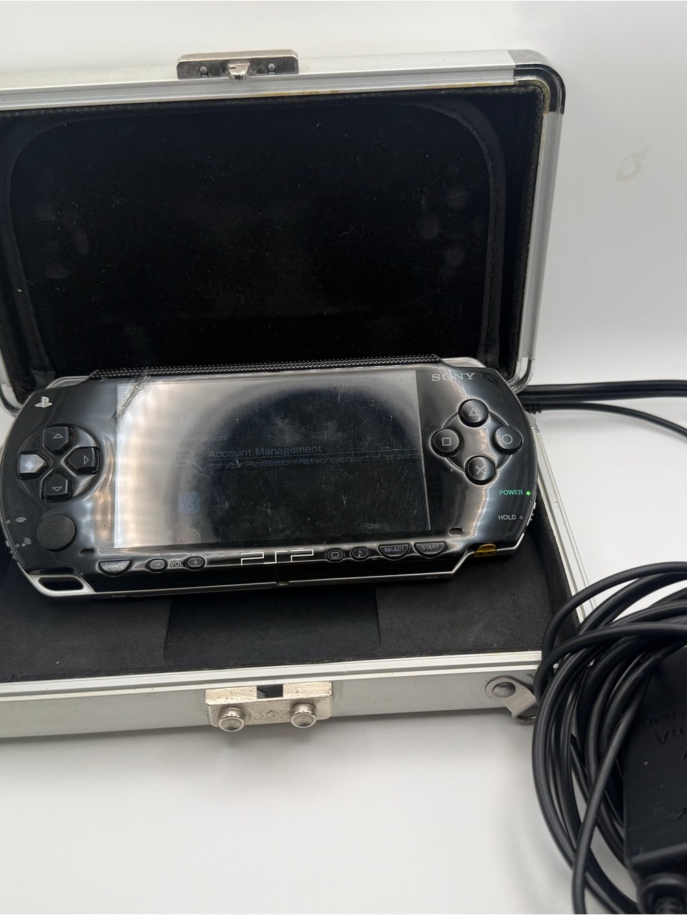 Sony PSP-1000 Black Console Bundle Charger & Intec Case Tested Working
